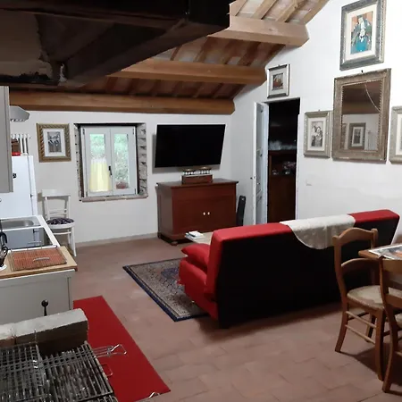 Casa di campagna Domus Taberna Gio Gio Mondaino