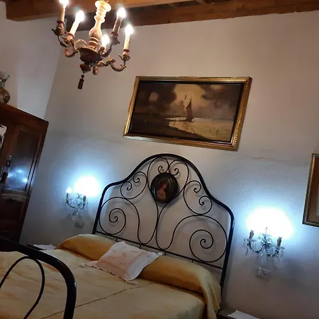 Casa di campagna Domus Taberna Gio Gio Mondaino